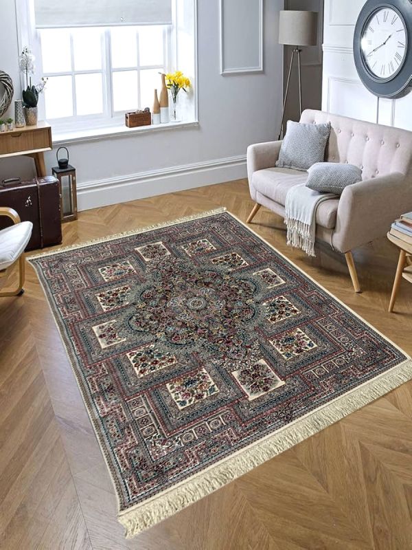 Carpetmantra Irani White Color Traditional Design High Quality Super Premium Silk Floral Carpet