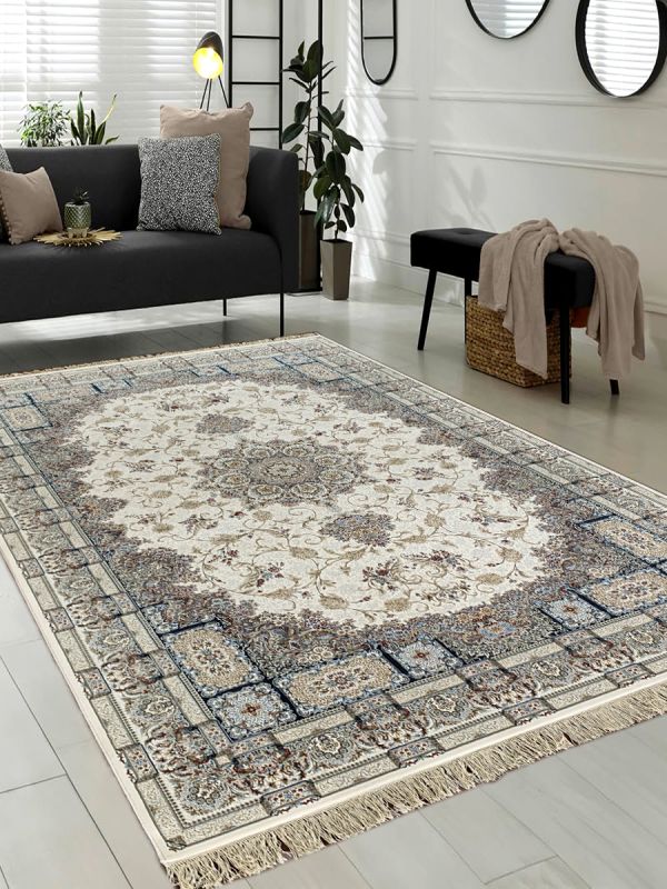 Carpetmantra White Color Floral Design High Quality Irani Carpet