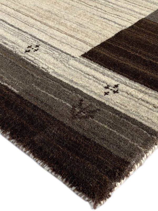Carpetmantra Beige & Chocolate Plain Carpet 4.0ft X 5.10ft