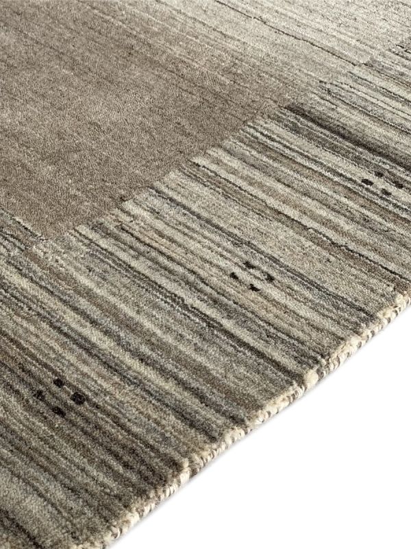Carpetmantra Beige Plain Carpet 4.10ft X 6.6ft