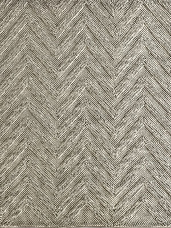 Carpetmantra Hand Woven Off White Carpet 5.0ft X 8.0ft
