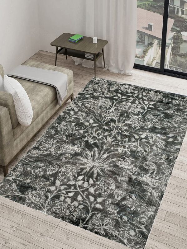 Carpetmantra Grey Floral 100% Viscose Carpet 5.1ft X 7.4ft