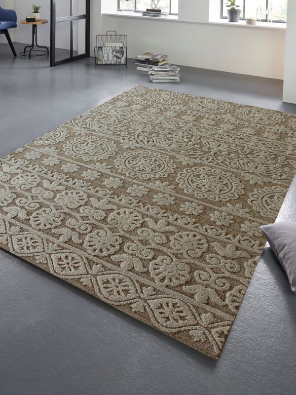 Carpetmantra Beige Floral Carpet 5ft X 8ft  