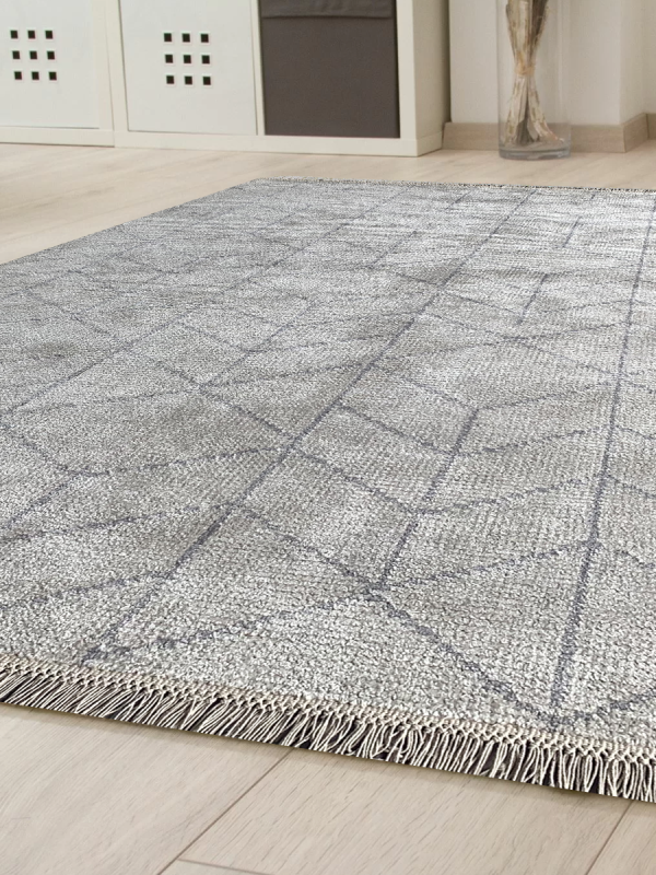 Carpetmantra Handknotted Bamboo Silk Silver Carpet 5.7ft X 7.10ft