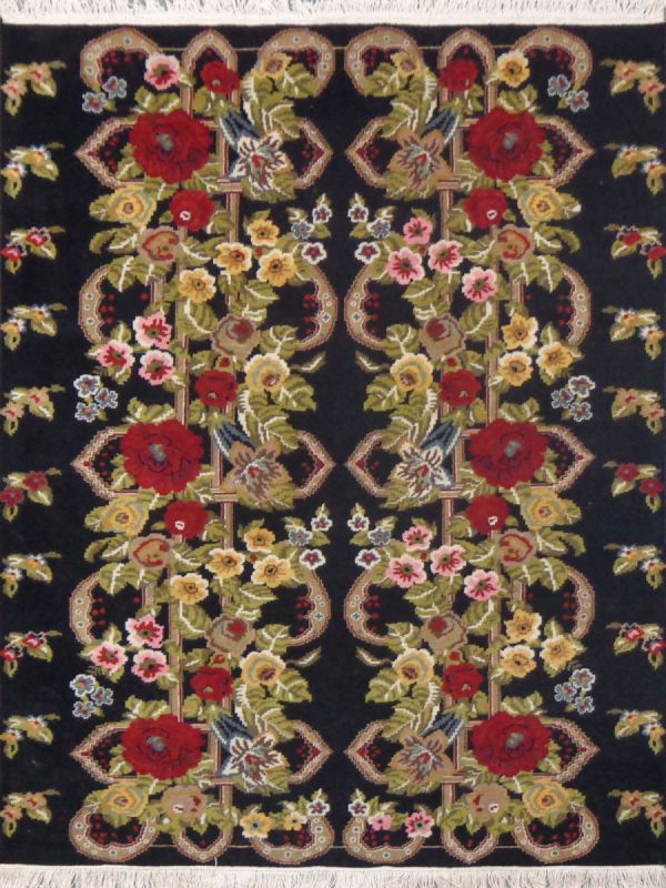 Carpetmantra Hand knotted black  Floral Carpet 