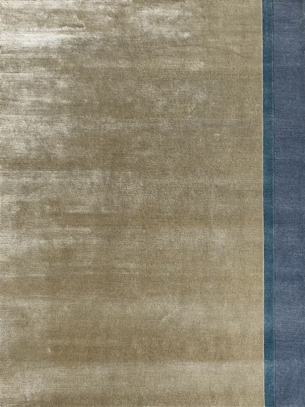 Carpetmantra Hand knotted Designer Bamboo Silk Beige Carpet 5.3ft X 6.10ft