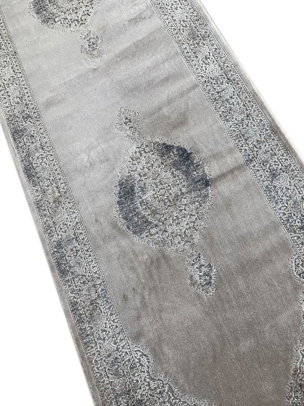 Carpetmantra Grey Silver Modern Runner Carpet 3.2ft X 10ft 
