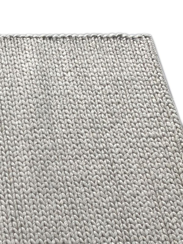 Carpetmantra Hand Woven Beige Braided Carpet 4.0ft X 6.0ft