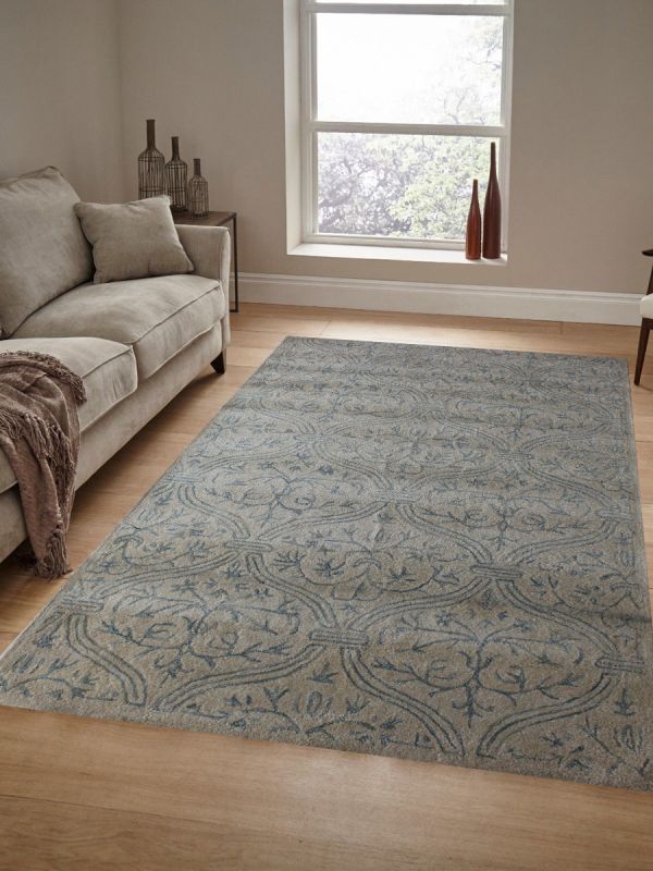Carpet Mantra White Floral Carpet 5.6ft X 8.6ft