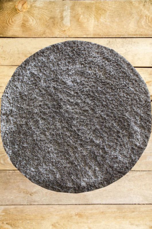 Carpetmantra Silver Metalic shaggy 4ft Round