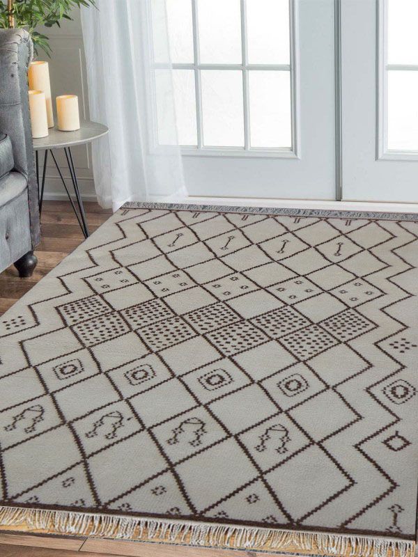 Hand Knotted Moroccan Carpet 5.7ft X 7.10ft